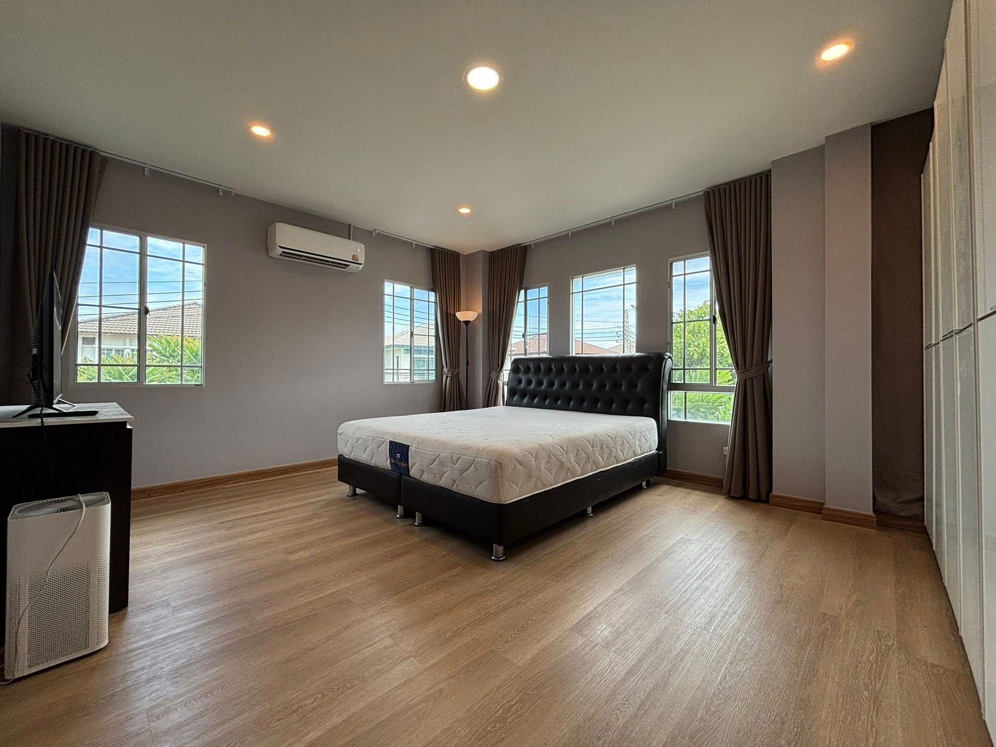 Manthana Onnut-Wongwaen 2 - Image 14