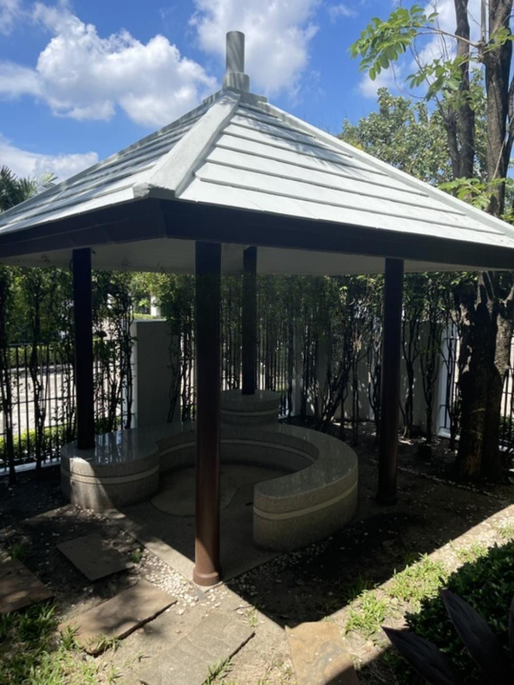 Narasiri Phatthanakan-Srinakarin - Image 13