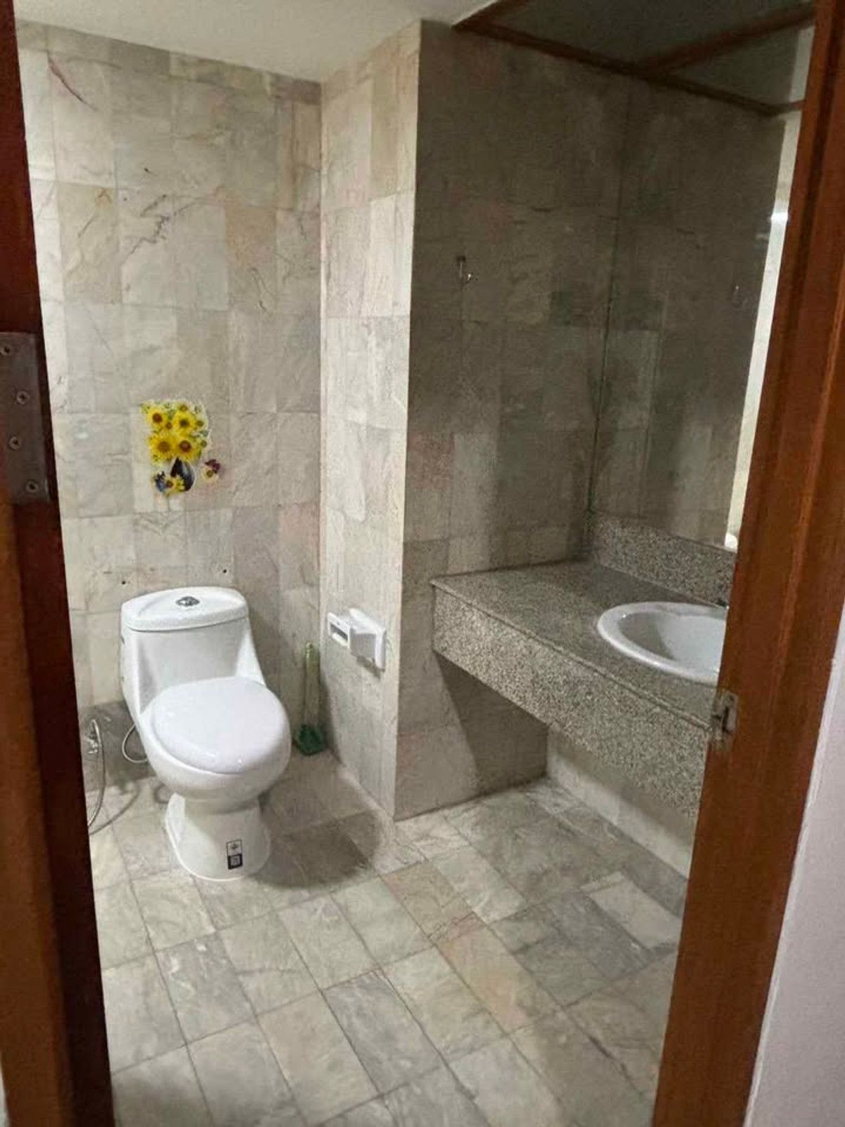 รอยัล ไนน์ เรสซิเดนท์ - Image 8