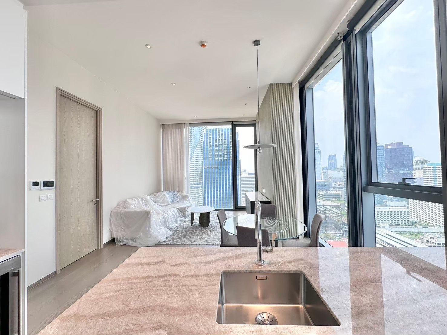 1 卧室 公寓 出租 在  - Image 17