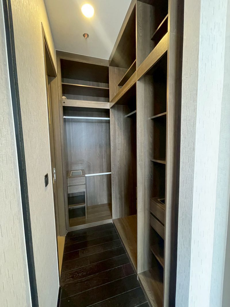 1 卧室 公寓 出租 在  - Image 10