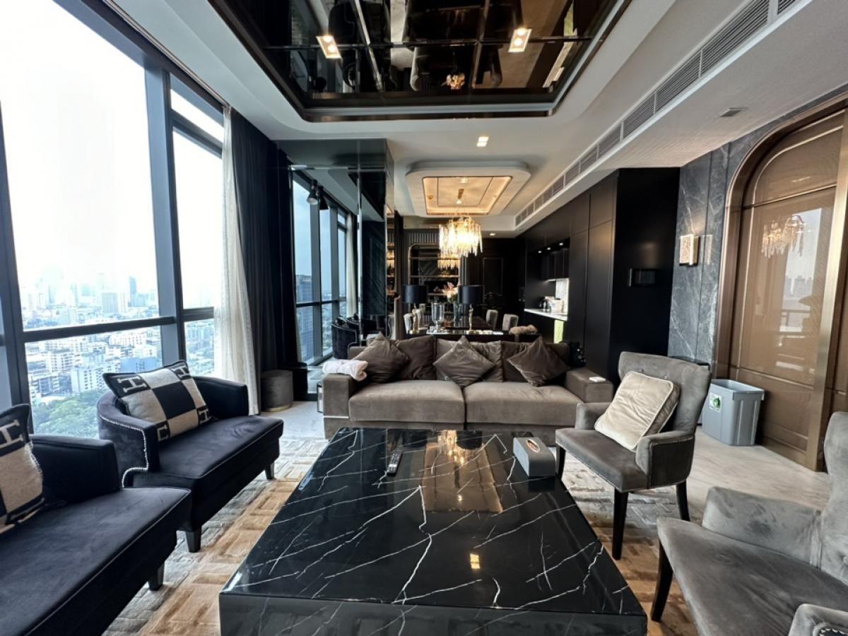 The Monument Thong Lo - Image 32