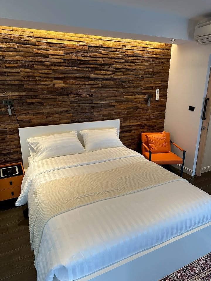 Penthouse Condominium 3 - Image 7