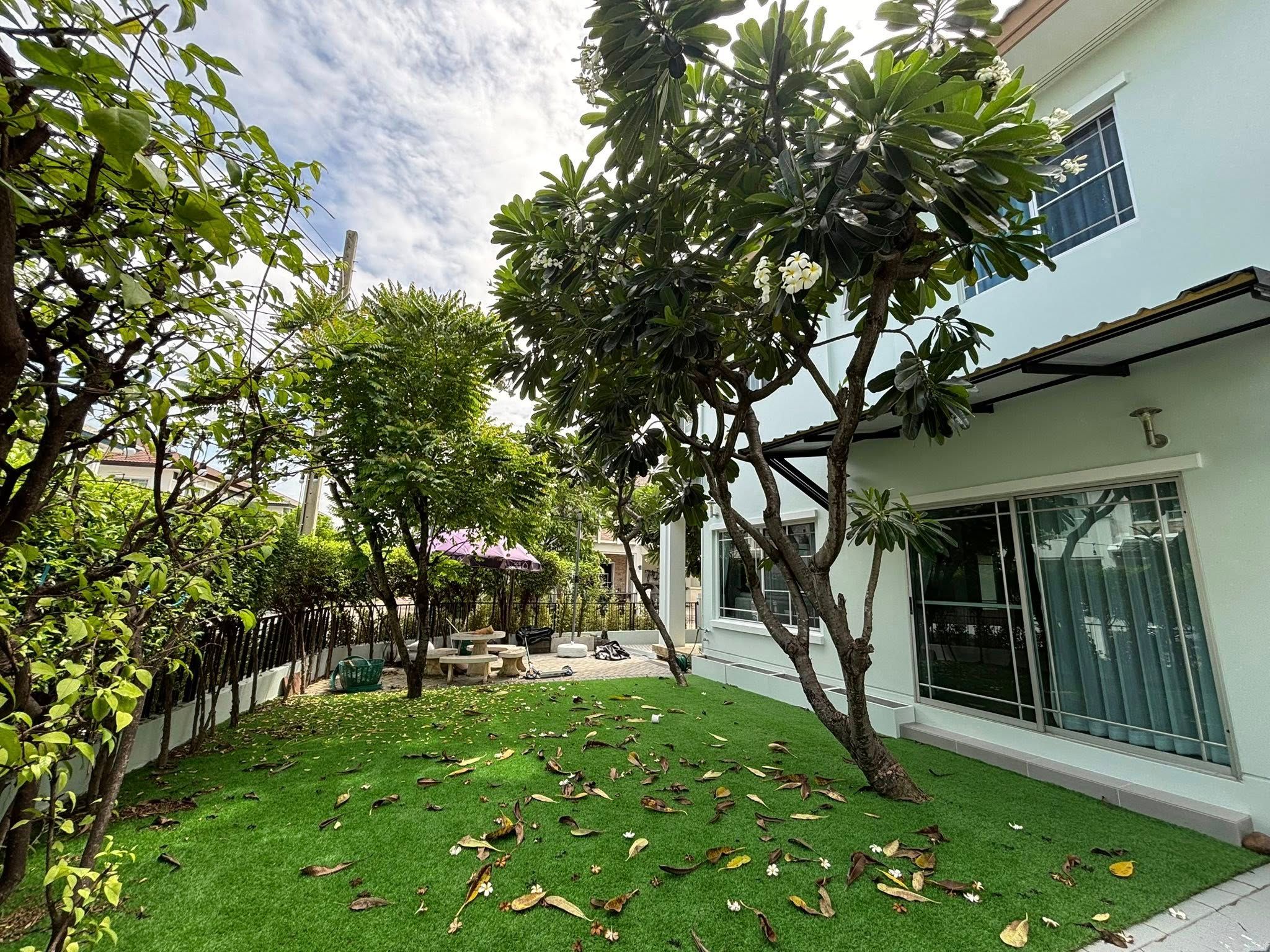 Manthana Onnut-Wongwaen 2 - Image 9