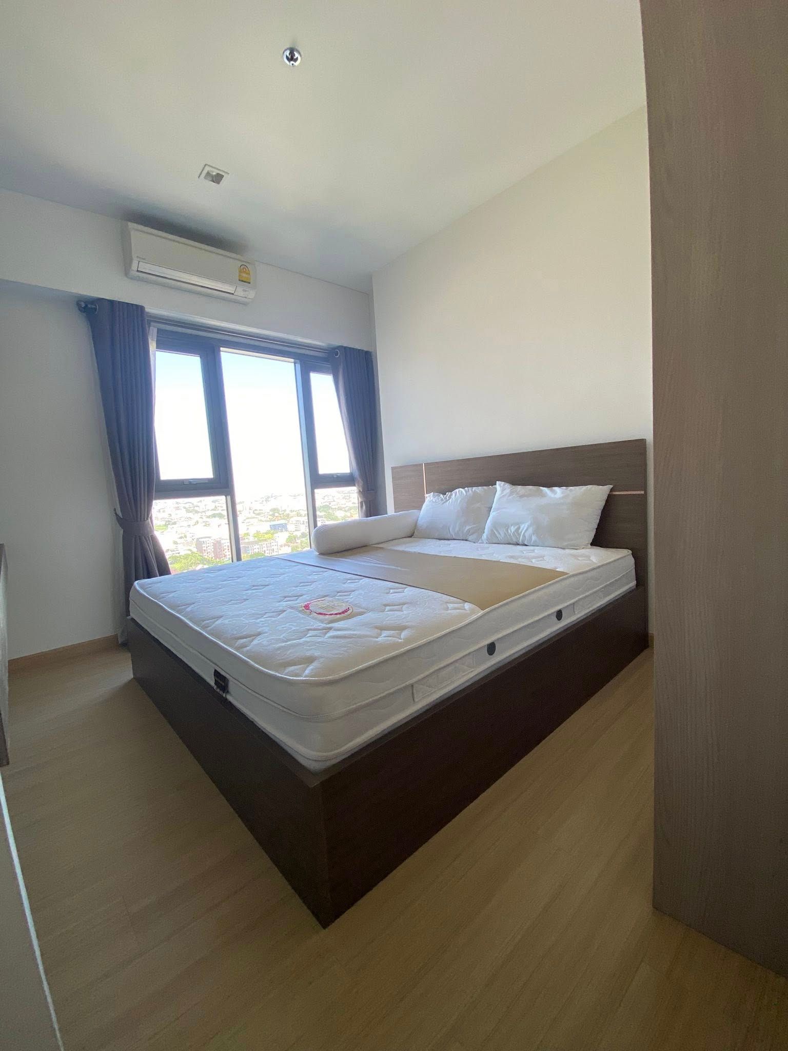 1 卧室 公寓 出租 在  - Image 3