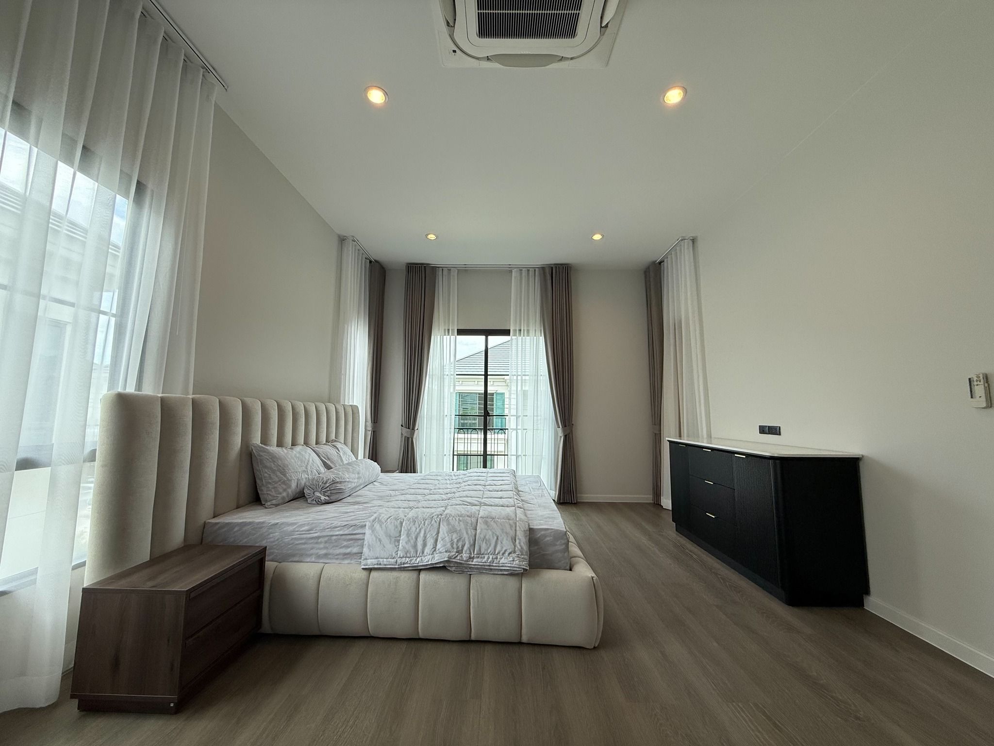 SETTHASIRI BANGNA - Image 22