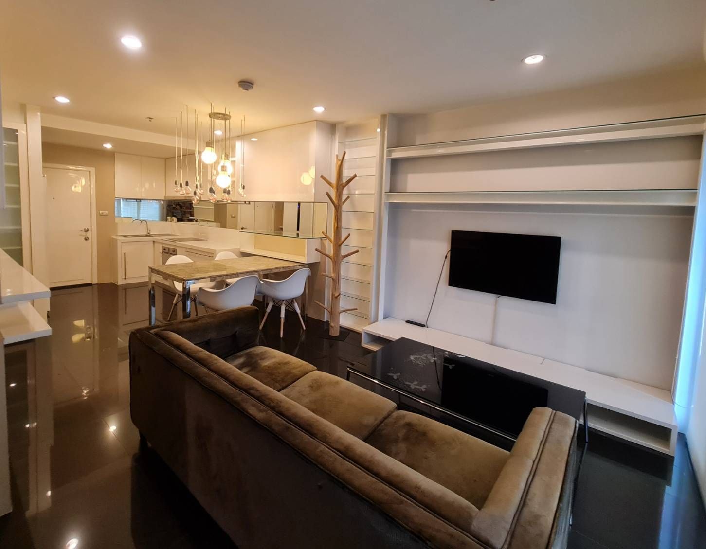 Grand Park View Asoke - Image 1