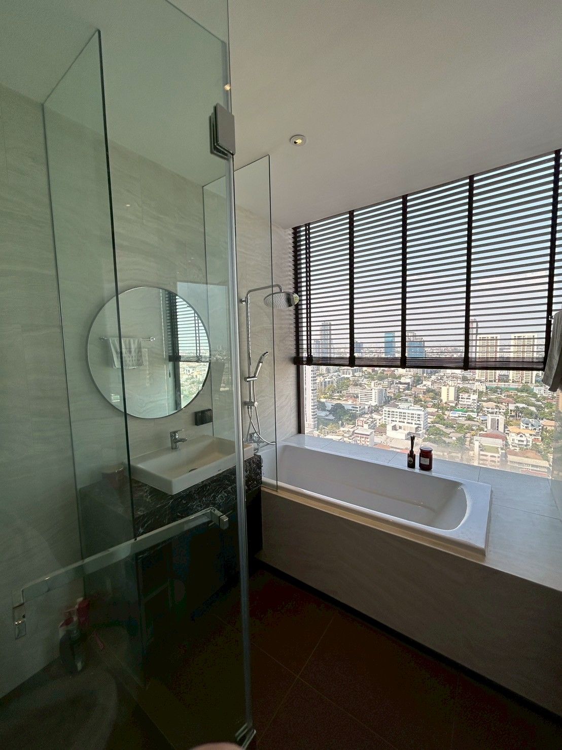 uploads/3efcf3ff-14c0-49cd-a97d-c18a86e0c28f/1a93c0f3-2f96-4a87-9e37-a7117d3b2672