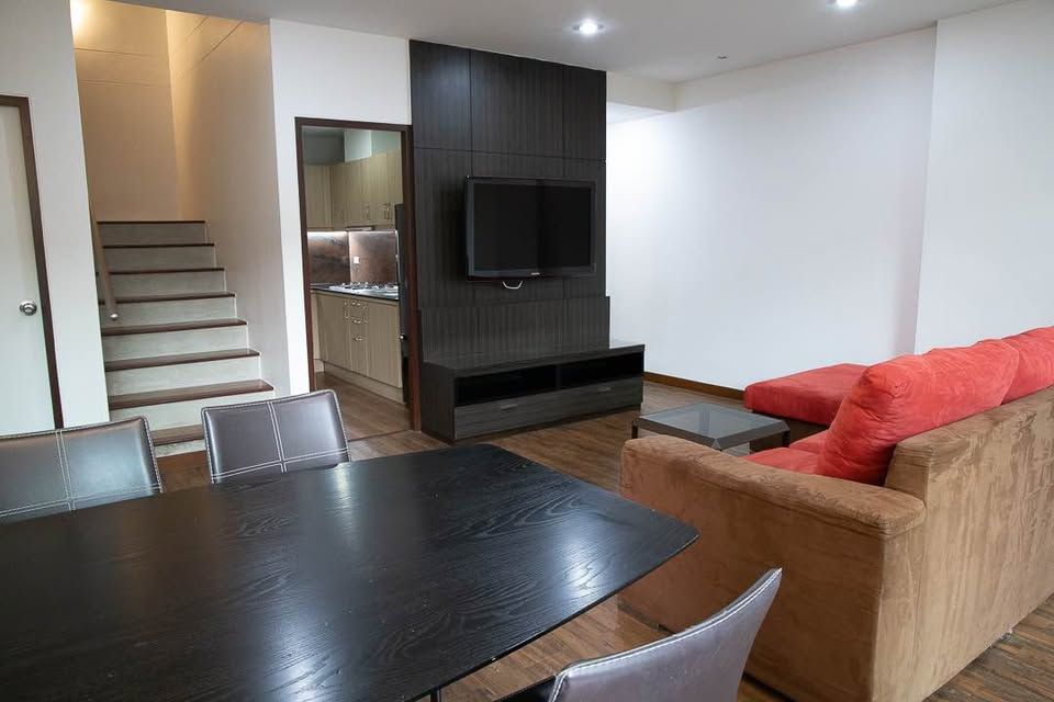 Von Napa Sukhumvit 38 - Image 3