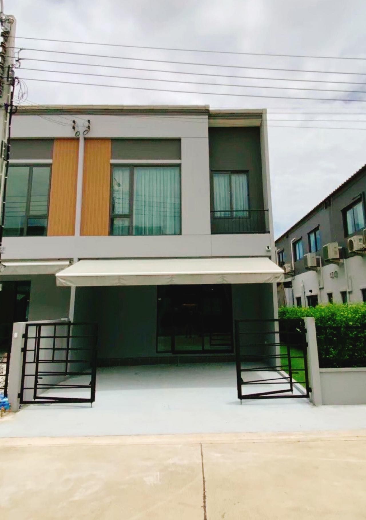 Pleno Sukhumvit-Bangna 2 - Image 1