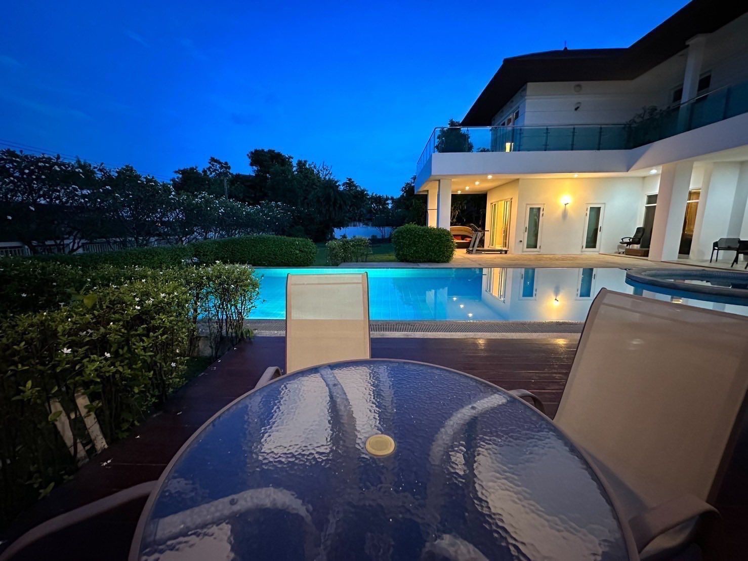 7 卧室 独立房屋 出租 在  - Image 23