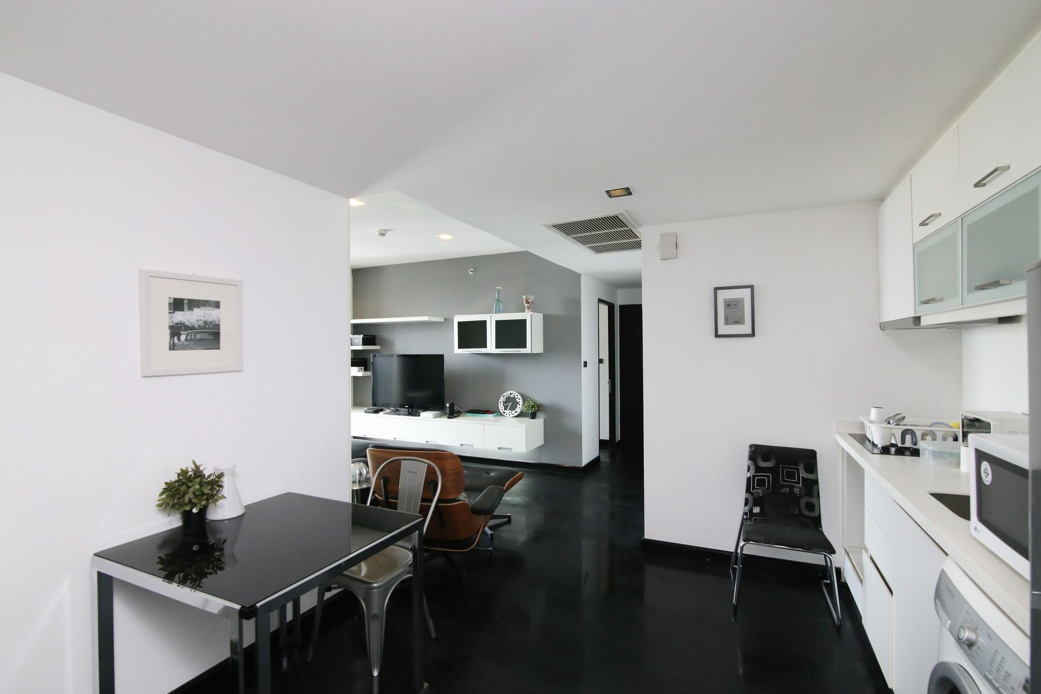 2 卧室 公寓 出租 在  - Image 2