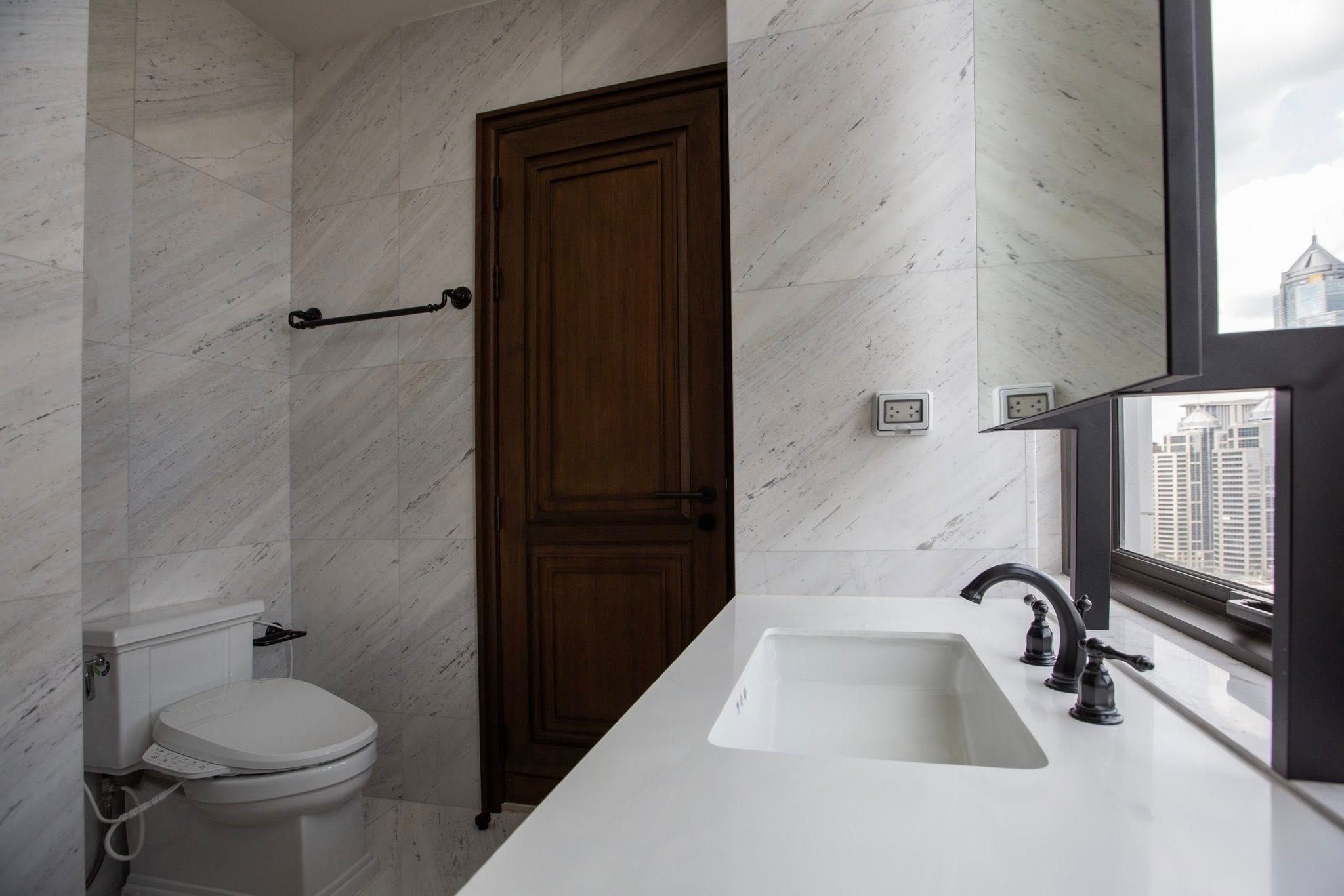 MUNIQ Langsuan - Image 8