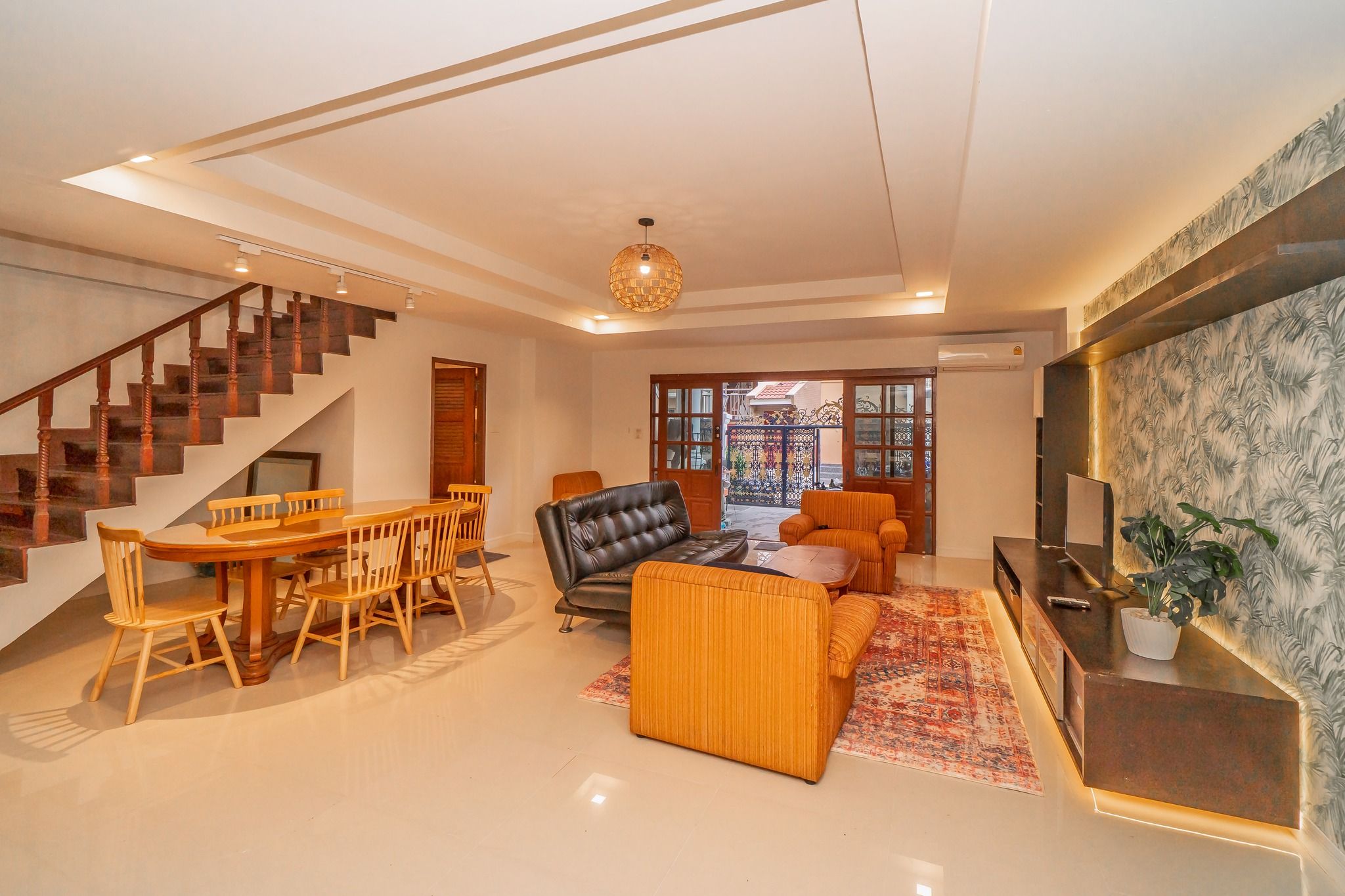 uploads/3efcf3ff-14c0-49cd-a97d-c18a86e0c28f/1fe73f71-ba77-4a50-b883-5a7d0a849a55