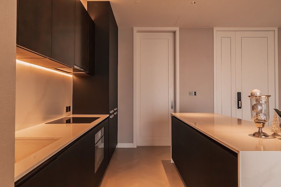 2 Bedroom Condo For Sale in Lumphini, Pathum Wan, Bangkok - Image 10