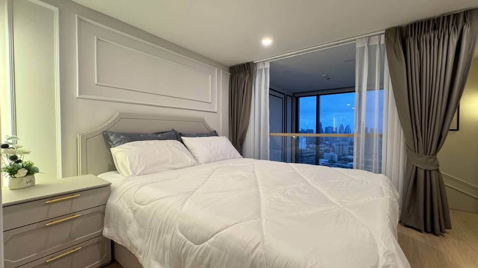 Life Rama 4 - Asoke - Image 7