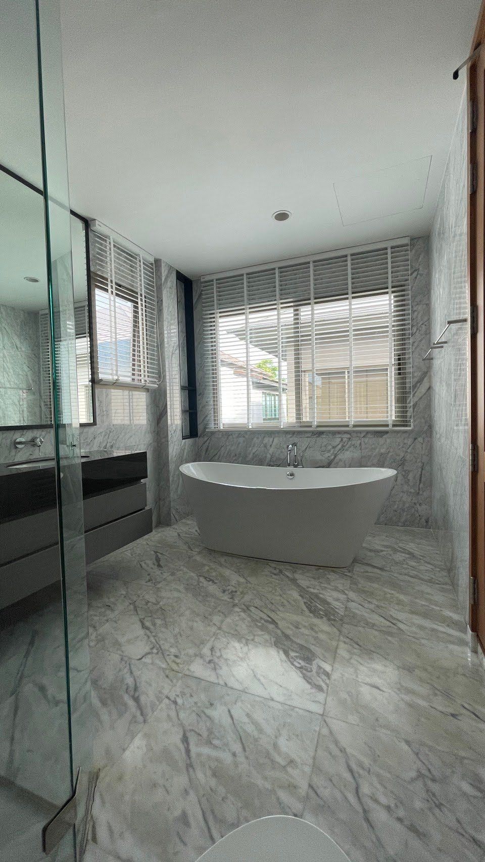 Grand Bangkok Boulevard Sukhumvit – Srinakarin - Image 17