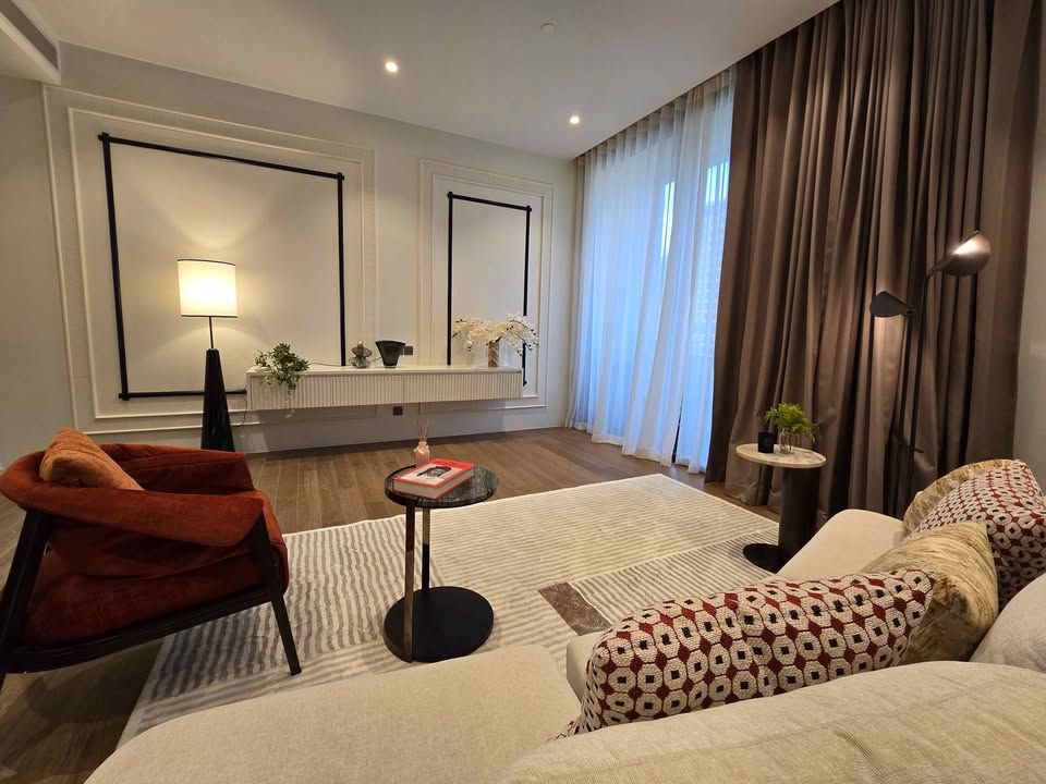 MUNIQ Langsuan - Image 2