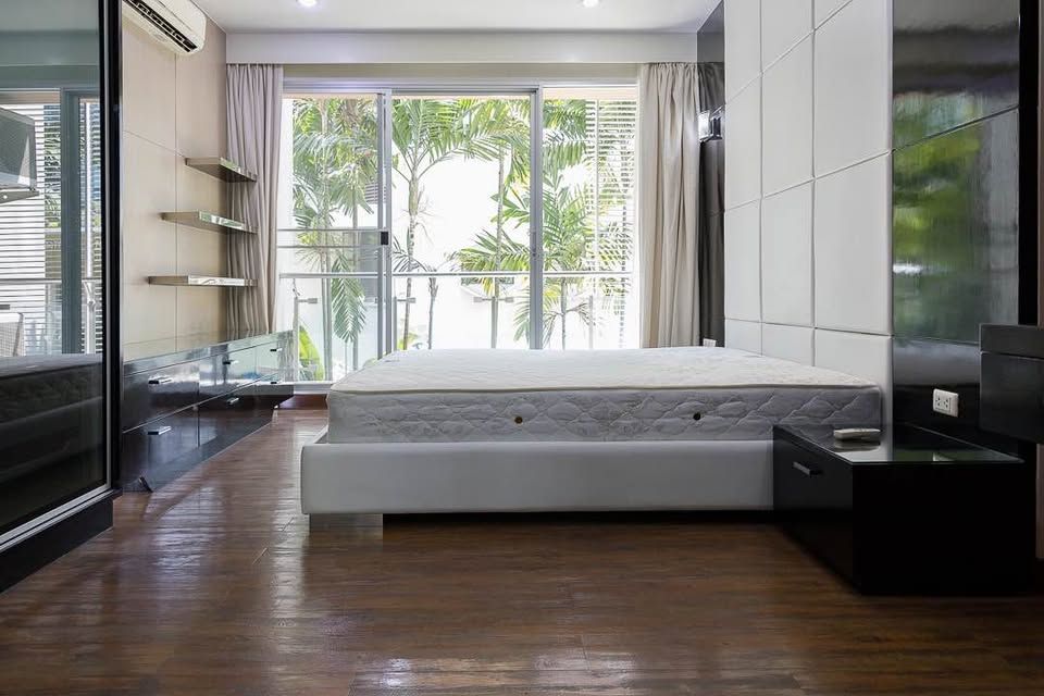 Von Napa Sukhumvit 38 - Image 10