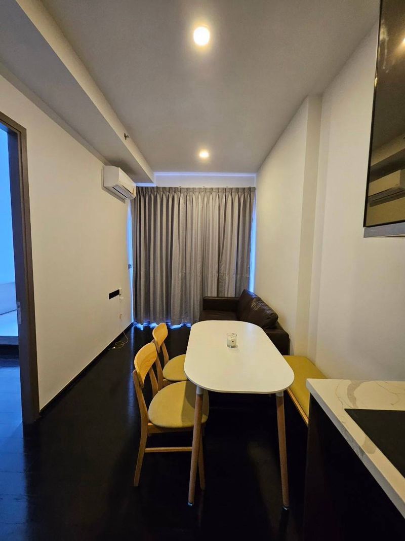 1 卧室 公寓 出租 在  - Image 1