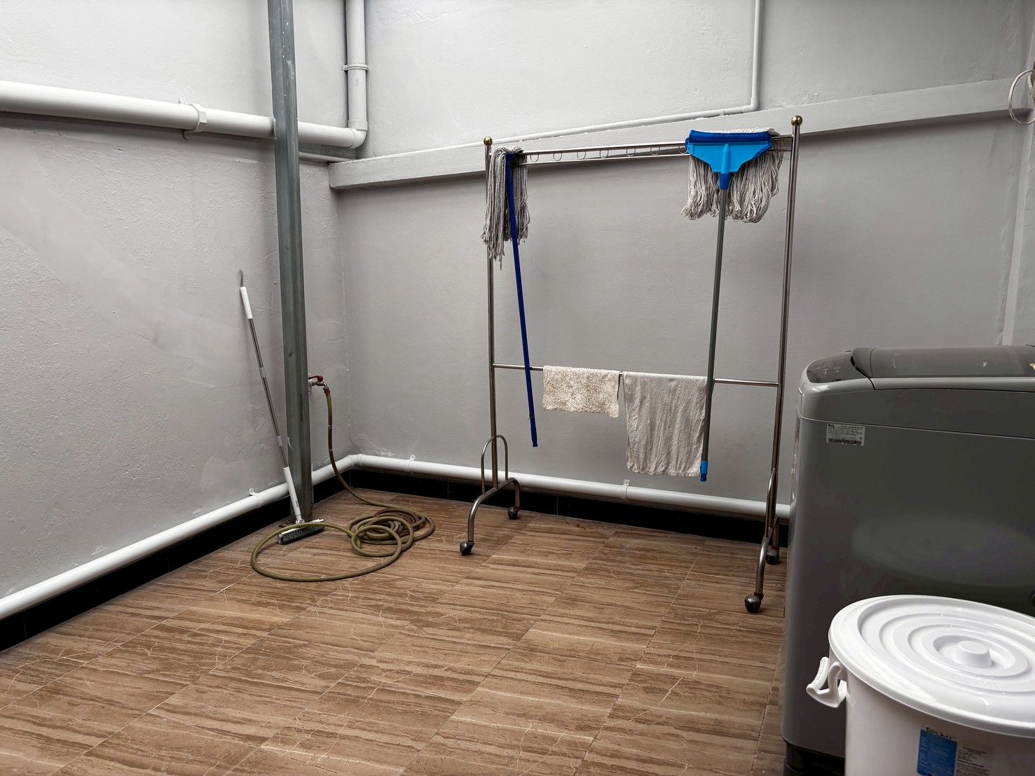 uploads/3efcf3ff-14c0-49cd-a97d-c18a86e0c28f/239aac94-9afc-43dd-956e-781f912e0a7d