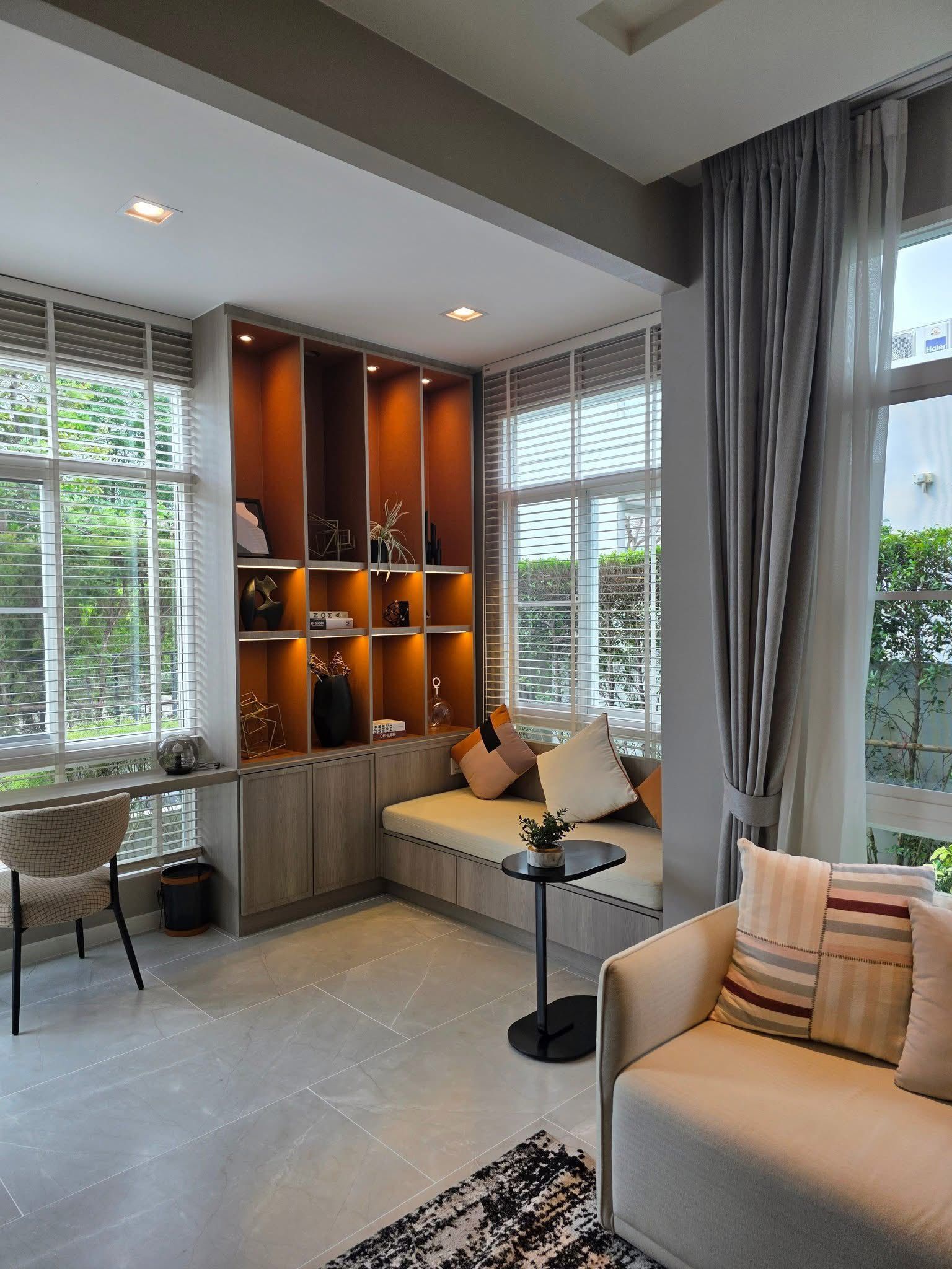 Mantana Bangna-Wongwaen - Image 12