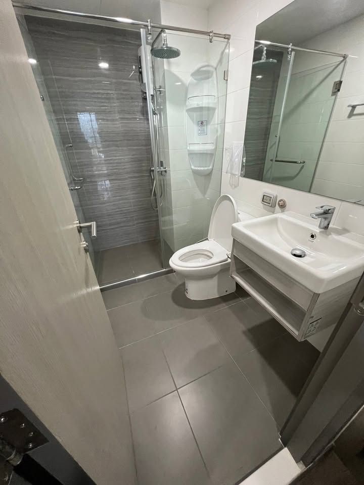 ไนท์บริดจ์ คอลลาจ สุขุมวิท 10 - Image 9