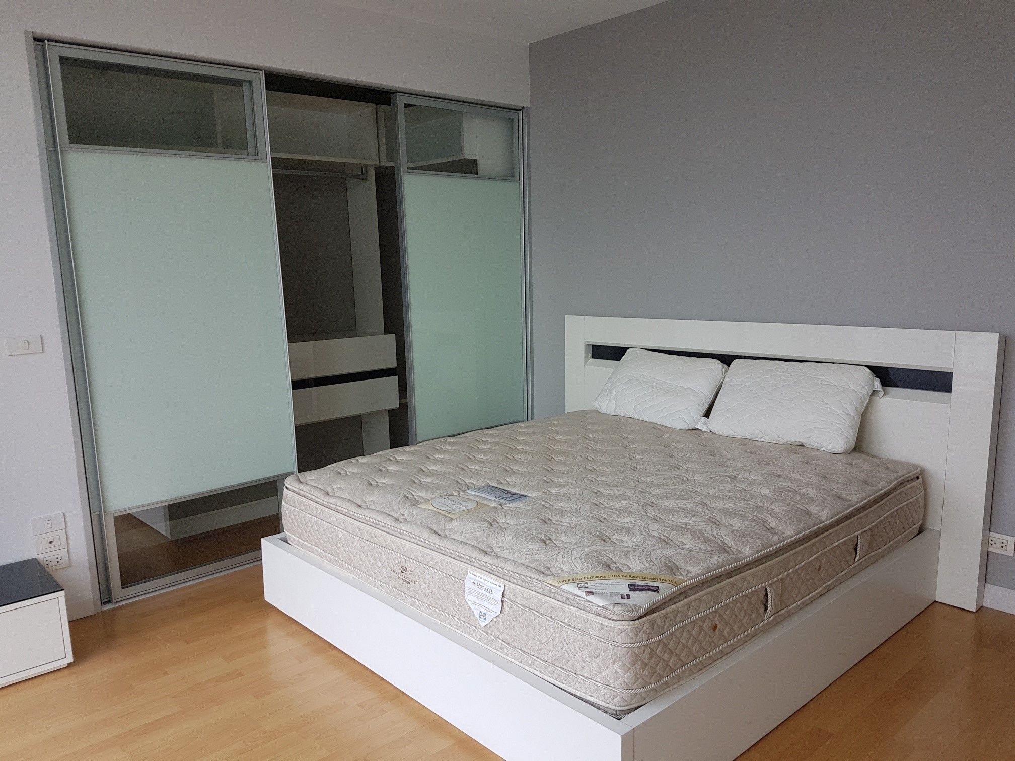 uploads/3efcf3ff-14c0-49cd-a97d-c18a86e0c28f/251d2ae8-41eb-4a55-b155-1c66b45477cf