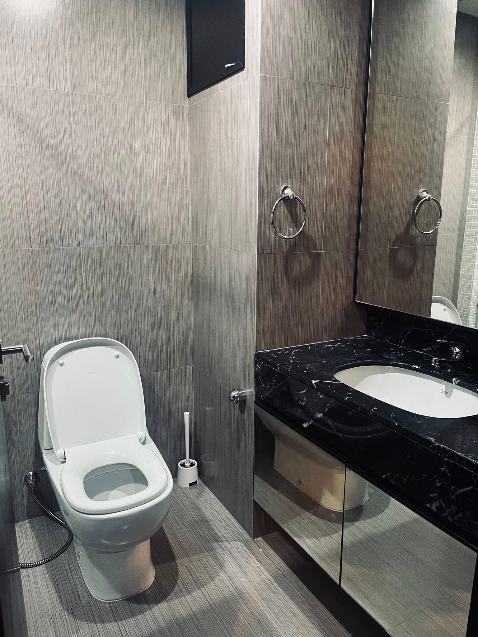 2 卧室 公寓 出租 在  - Image 12