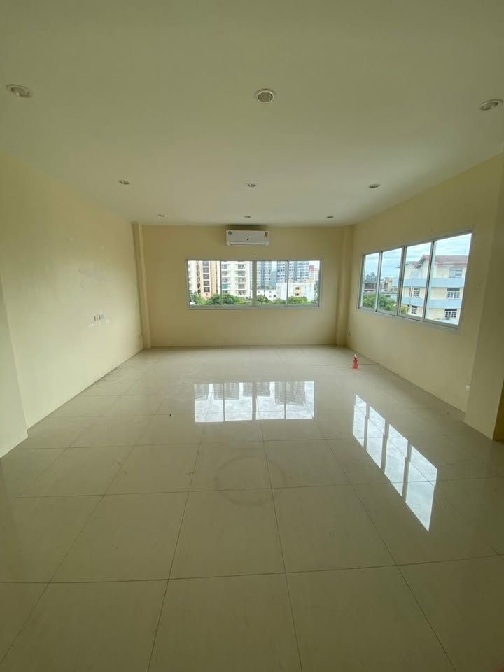 uploads/3efcf3ff-14c0-49cd-a97d-c18a86e0c28f/2581e7d5-d89b-4026-a5b0-9ff61942cd95