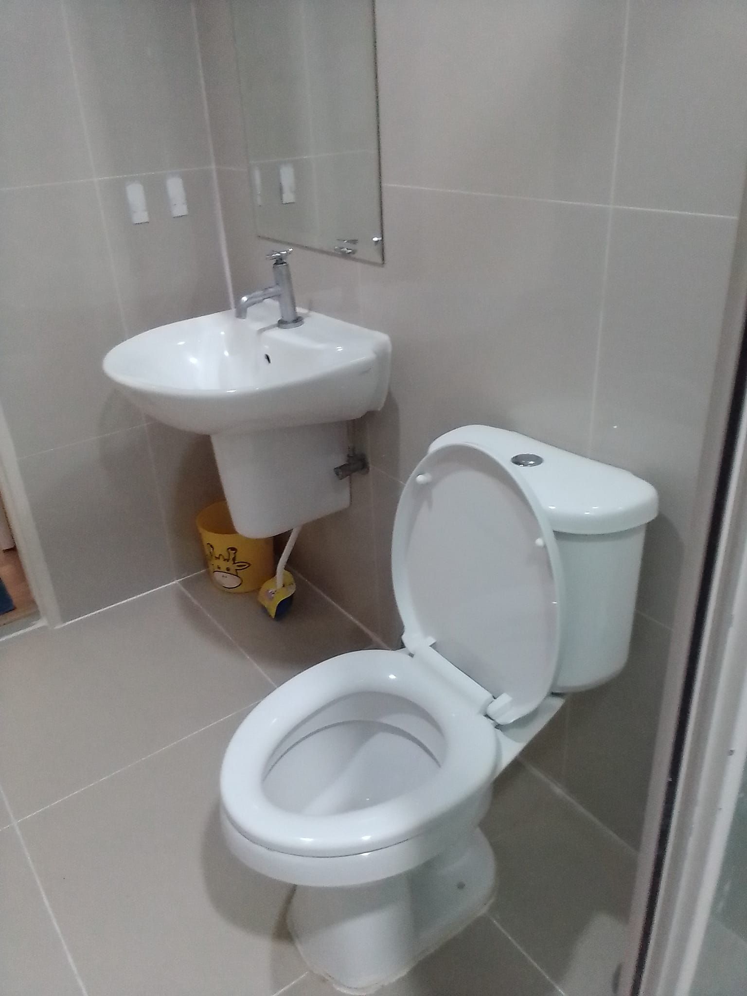 uploads/3efcf3ff-14c0-49cd-a97d-c18a86e0c28f/2b50347e-aeee-4d78-b5e8-13cc651ee7fc