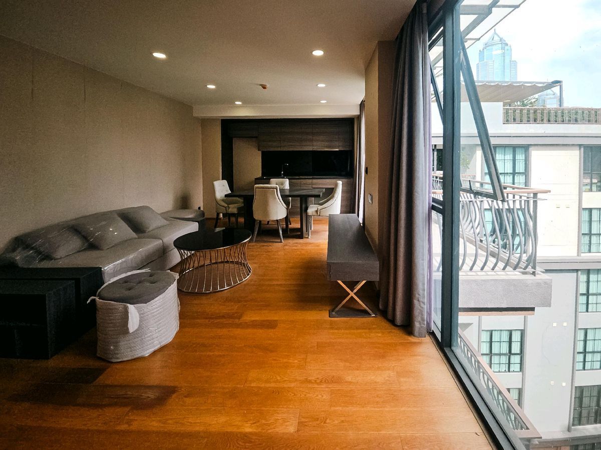 คลาส หลังสวน - Image 1