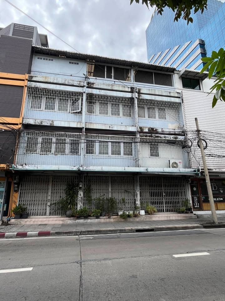  建筑物 出租 在  - Image 1