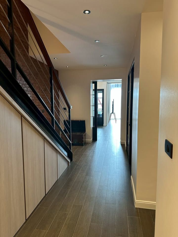 Penthouse Condominium 3 - Image 16