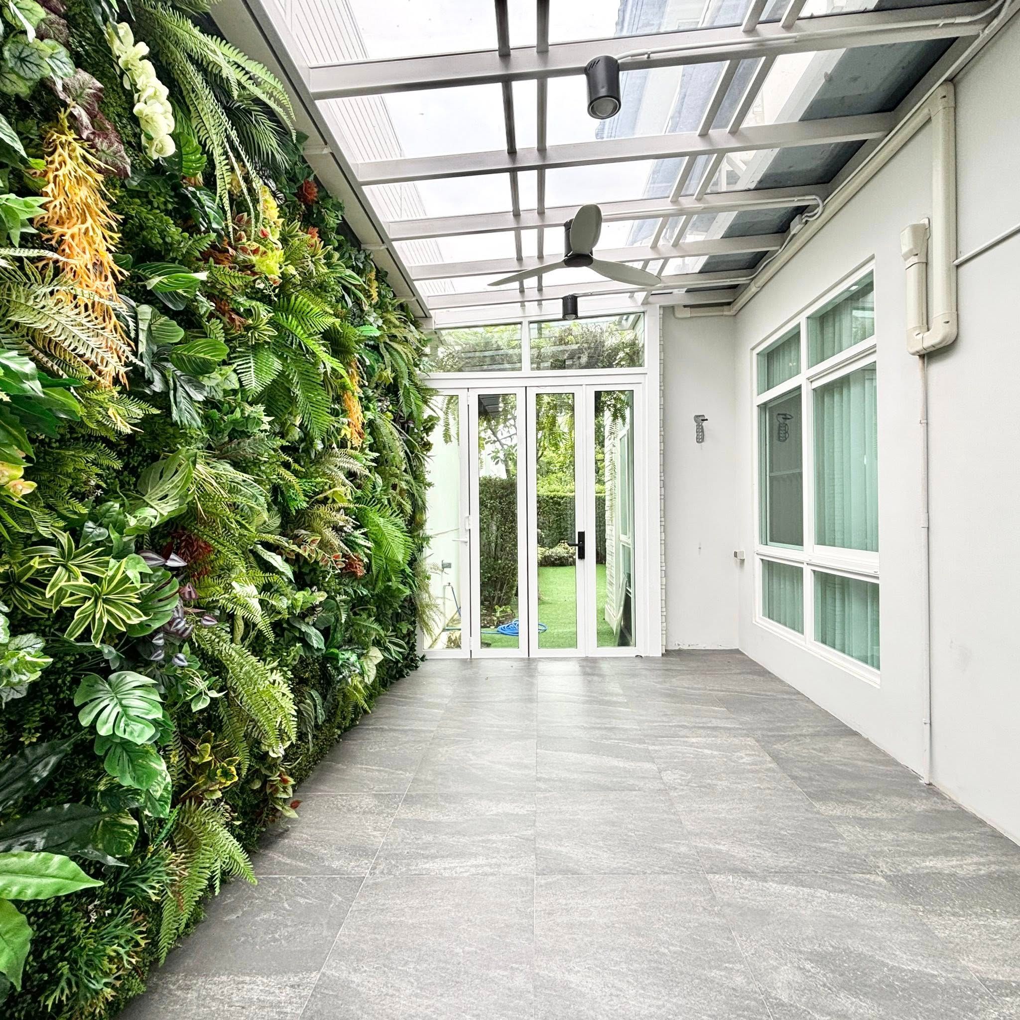 Mantana Bangna-Wongwaen - Image 13