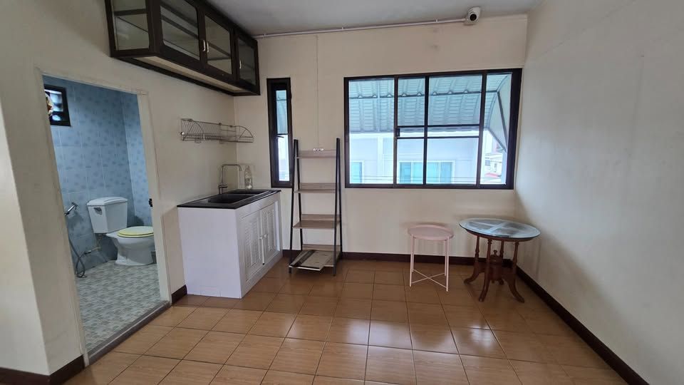 4 ห้องนอน ทาวน์เฮาส์ สำหรับเช่า ใน ห้วยขวาง, ห้วยขวาง, กรุงเทพมหานคร - Image 9