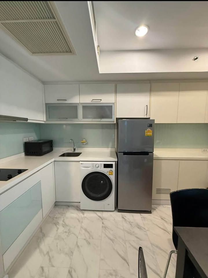 1 卧室 公寓 出租 在  - Image 6