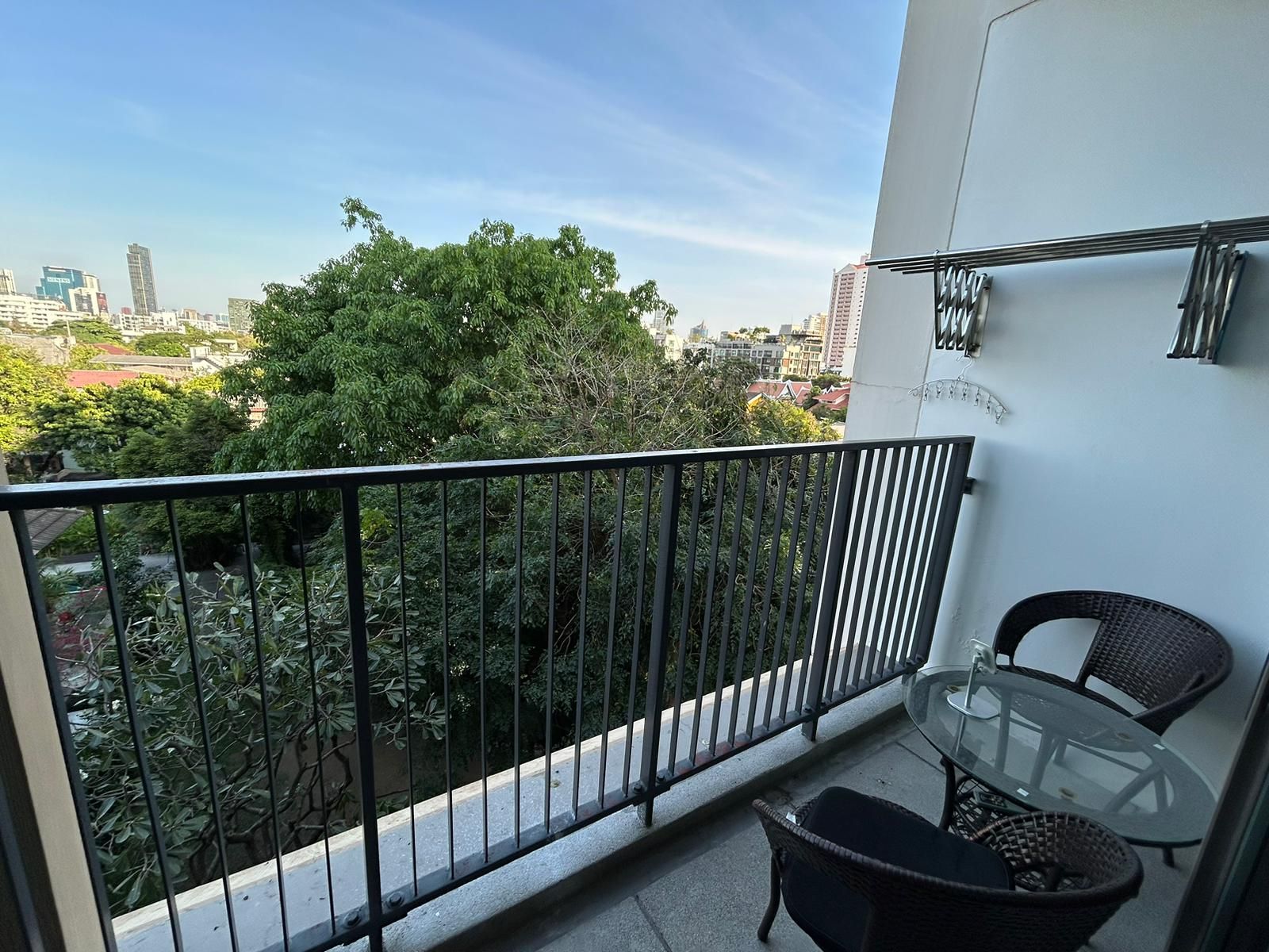 Siamese Thirty Nine - Image 9