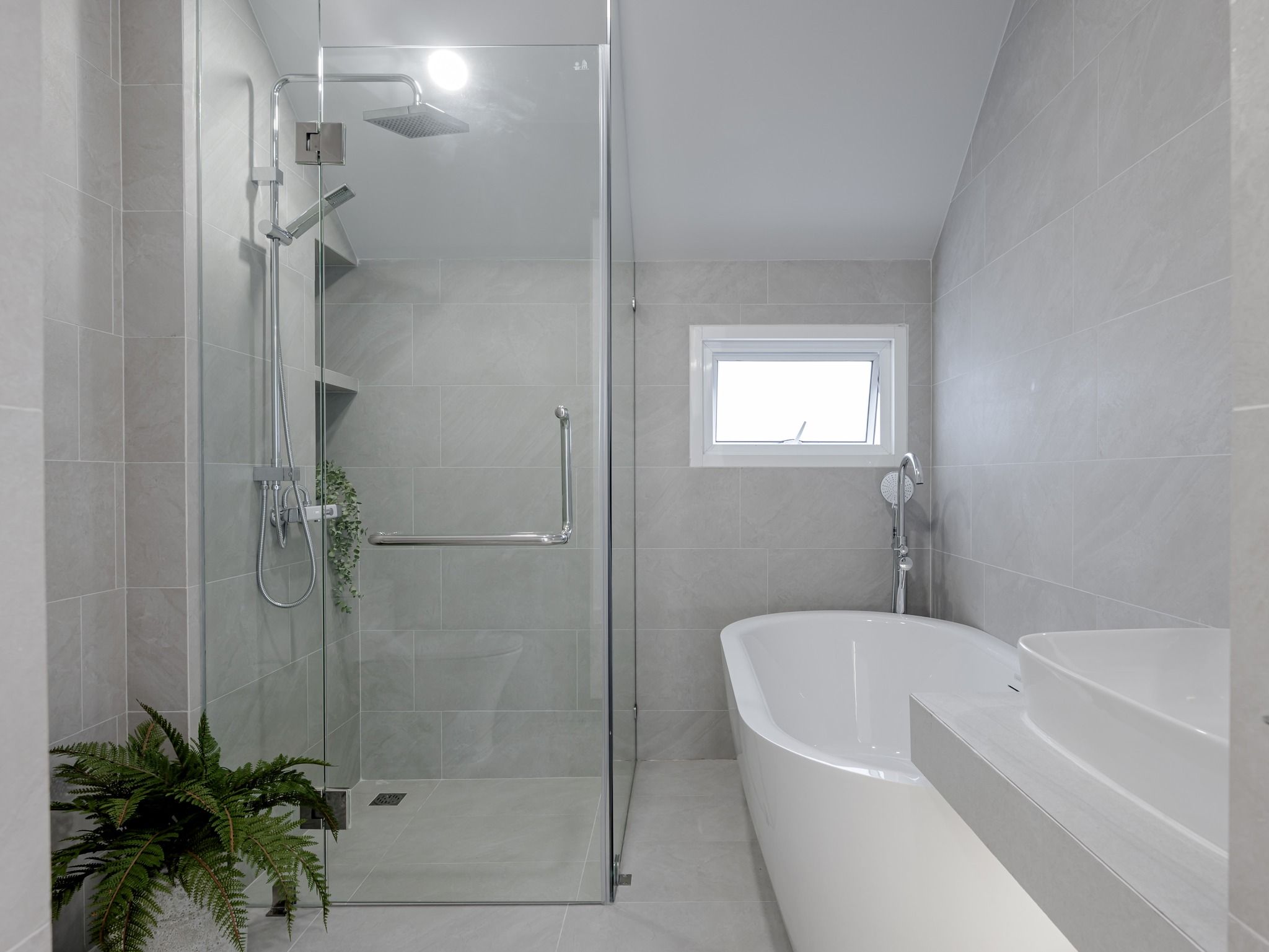 uploads/3efcf3ff-14c0-49cd-a97d-c18a86e0c28f/37f2baca-d0f0-4a78-a7d5-fec2c229db12