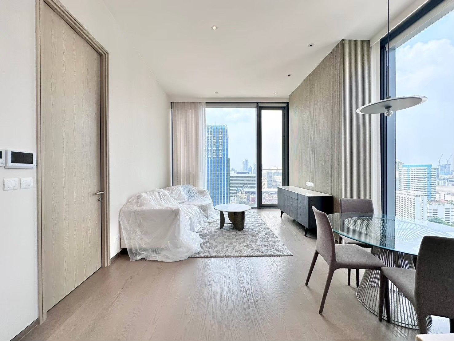 1 卧室 公寓 出租 在  - Image 4