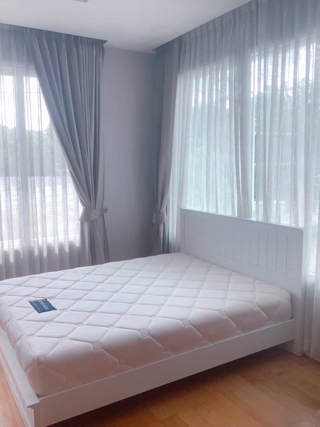 7 卧室 独立房屋 出租 在  - Image 10