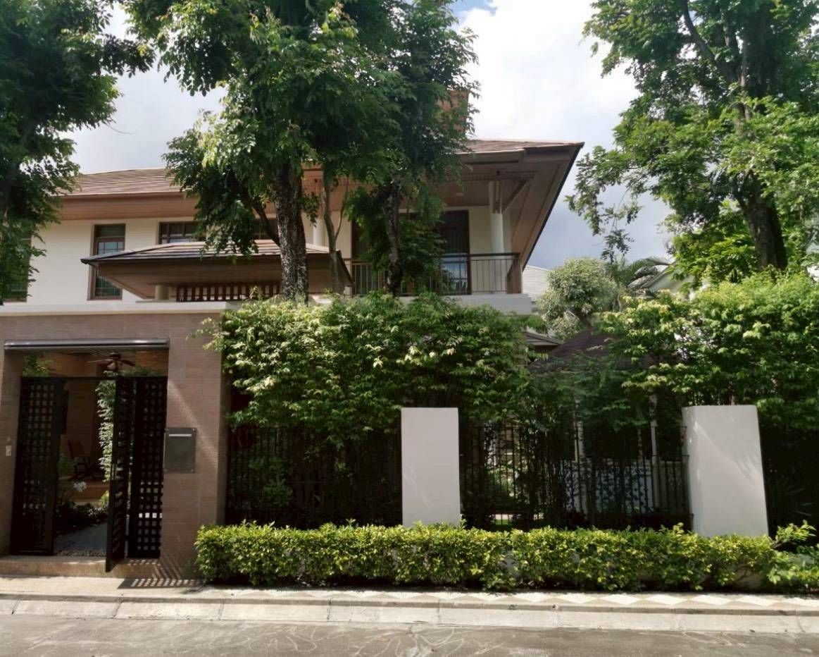 Narasiri Phatthanakan-Srinakarin - Image 1