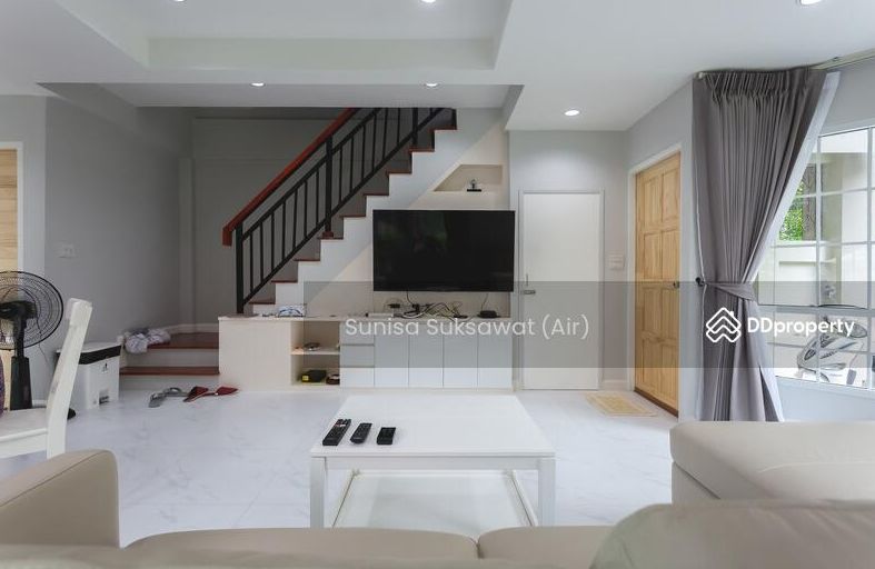 3 ห้องนอน ทาวน์เฮาส์ สำหรับขาย ใน บางนา, บางนา, กรุงเทพมหานคร - Image 4