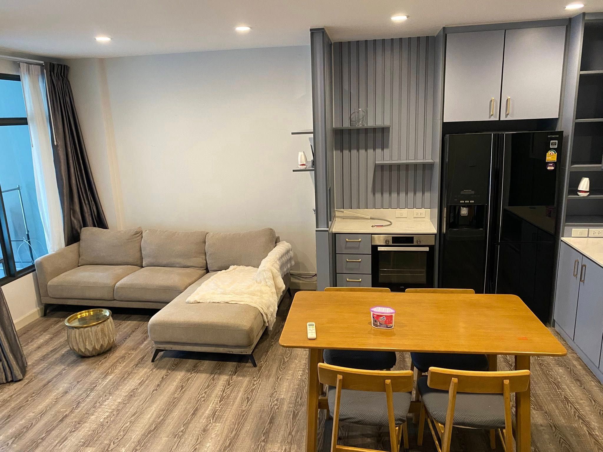 2 卧室 联排别墅 出租 在  - Image 2