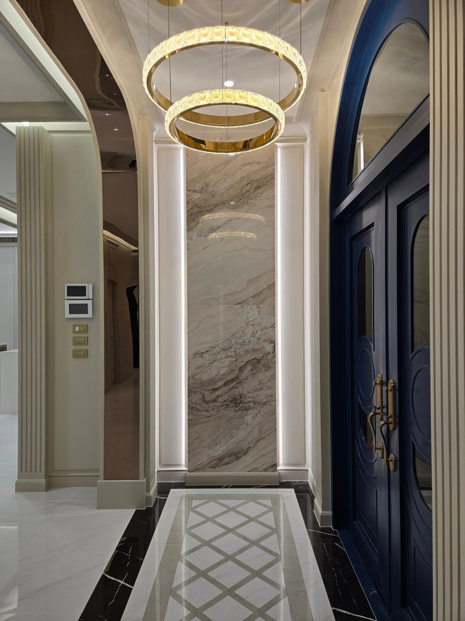 Narasiri Krungthepkreetha - Image 13