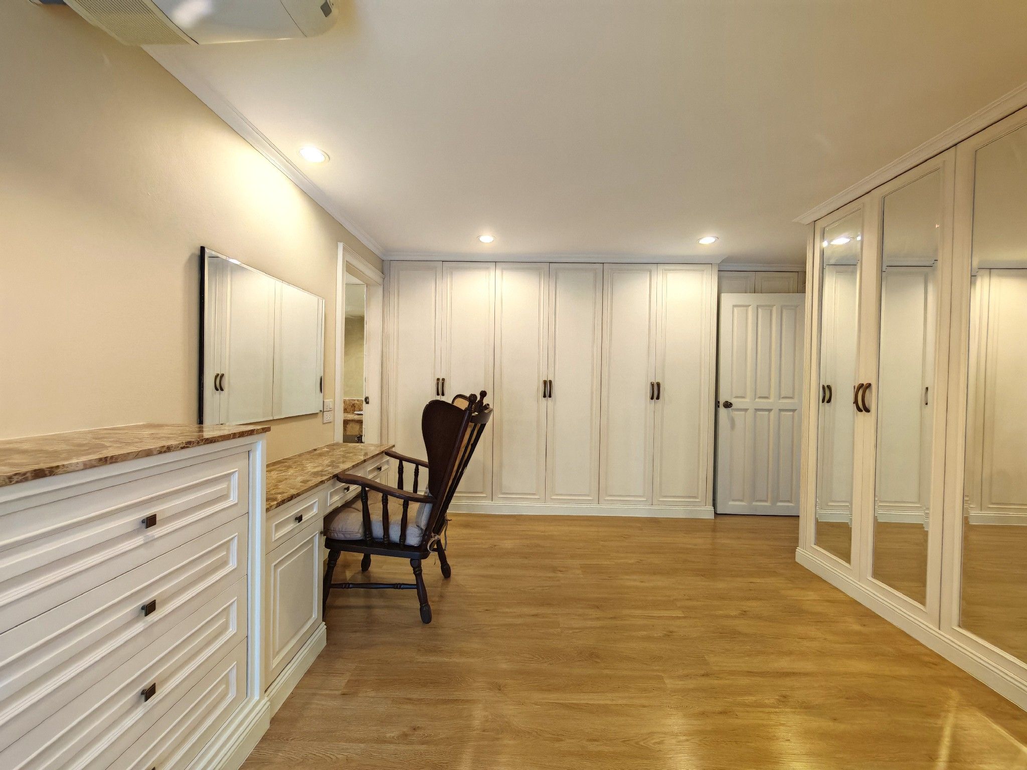 La Maison Ruamrudee - Image 19