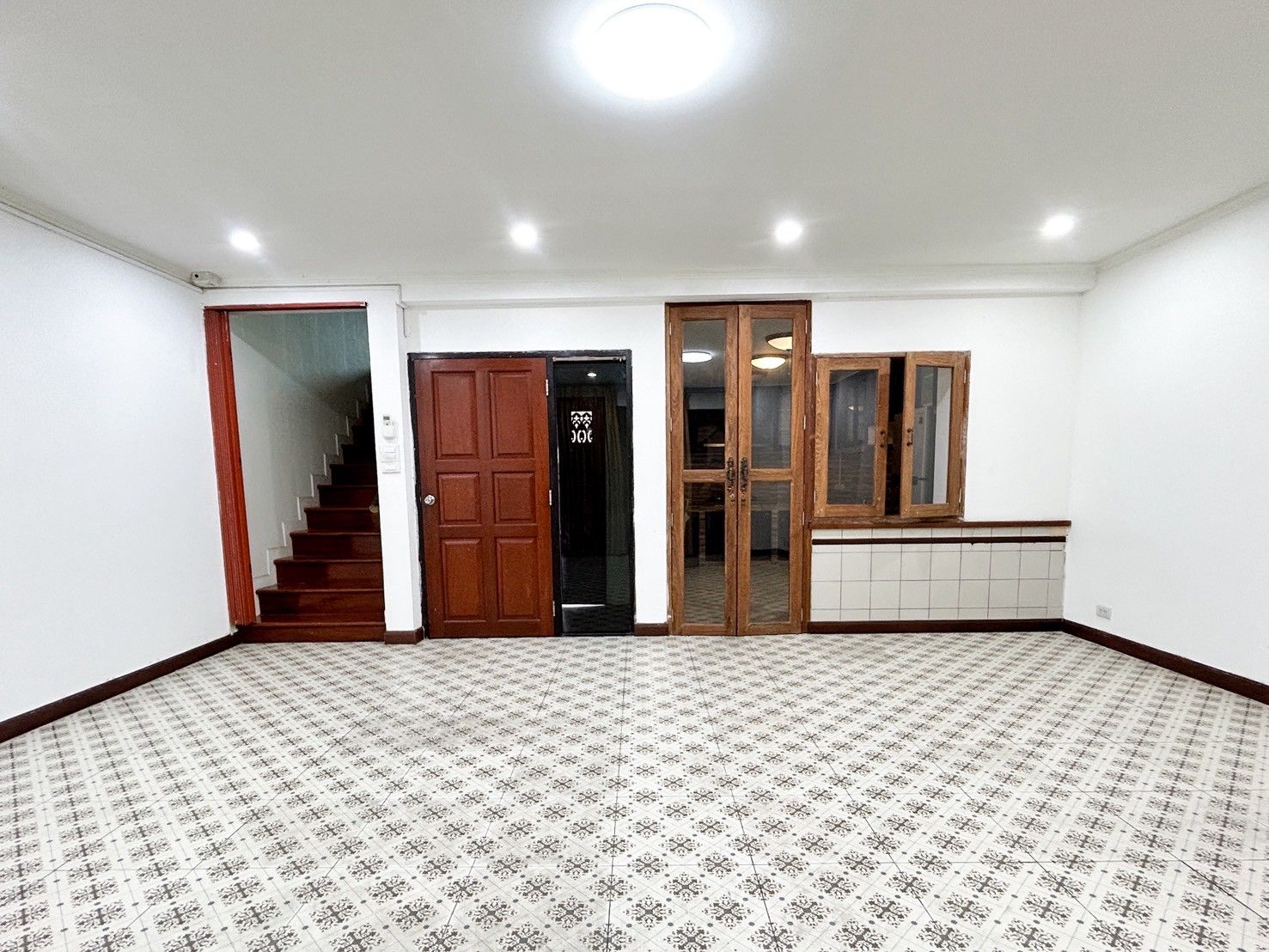 uploads/3efcf3ff-14c0-49cd-a97d-c18a86e0c28f/3c3baa62-931d-4b85-8b6c-109cfae711ea