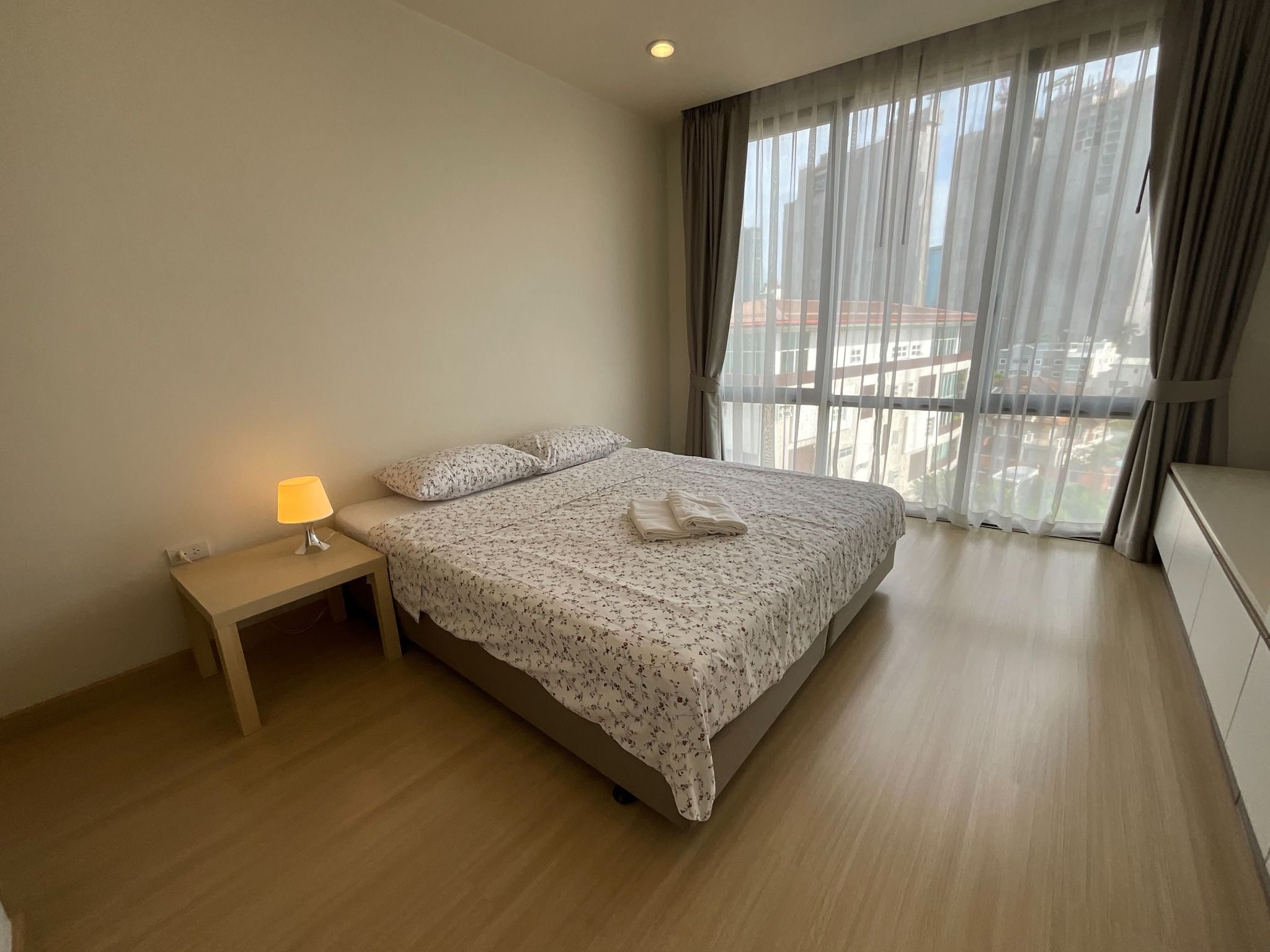 2 卧室 公寓 出租 在  - Image 8