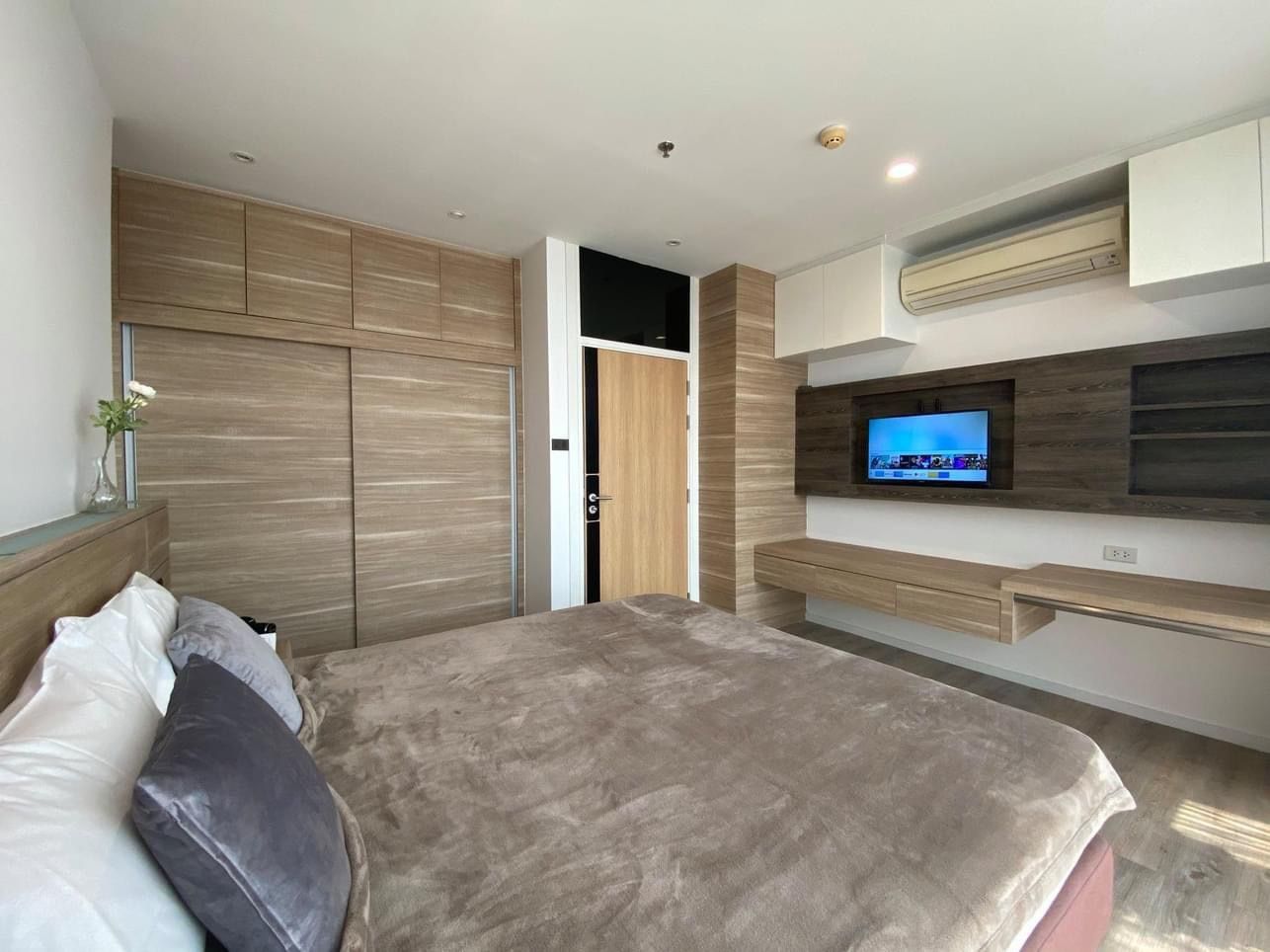 2 卧室 公寓 出租 在  - Image 10