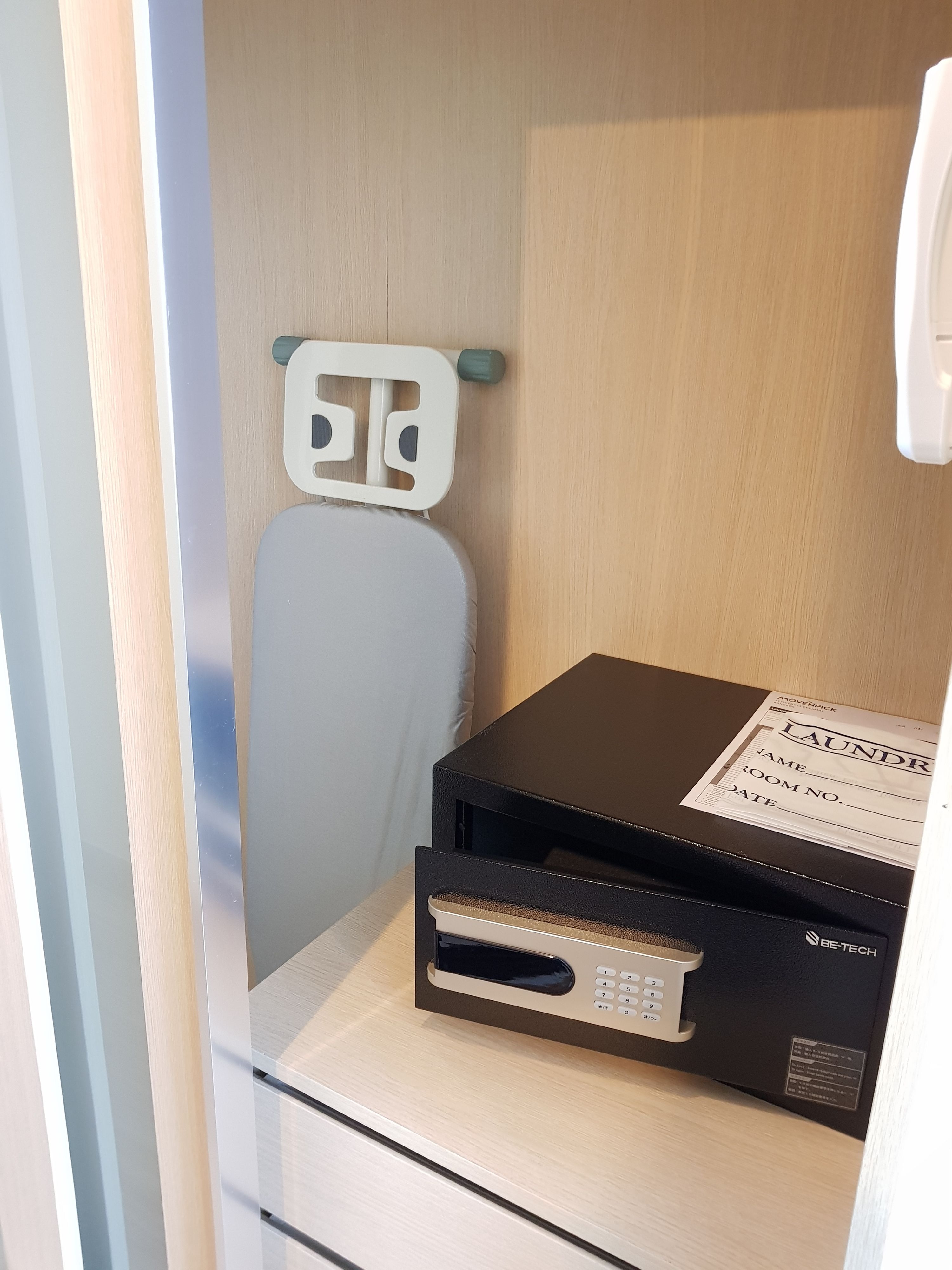 uploads/3efcf3ff-14c0-49cd-a97d-c18a86e0c28f/408352db-bfea-4bf4-9cda-0b7897bedc3d